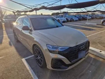 AUDI Q8 60 TFSie 2x S LINE BLACK 22Z. ACC PANO B&O