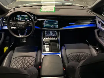 AUDI Q8 60 TFSI e quattro S-Line 23Zoll PANORAMA LASE