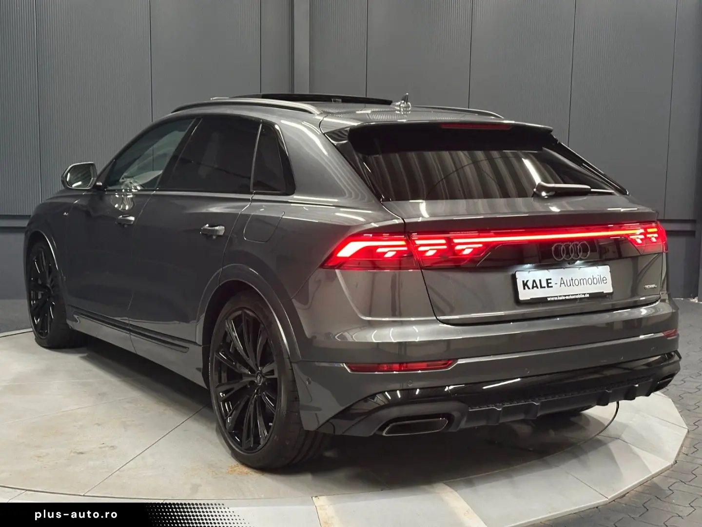 AUDI Q8 60 TFSI e quattro S-Line 23Zoll PANORAMA LASE