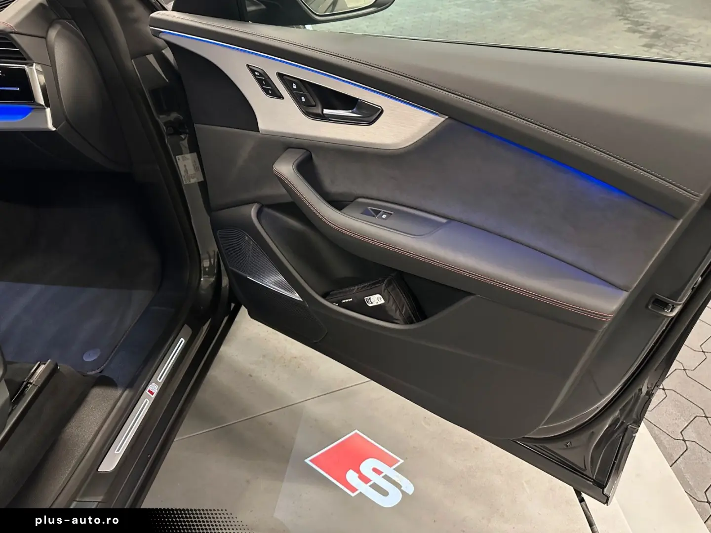 AUDI Q8 60 TFSI e quattro S-Line 23Zoll PANORAMA LASE