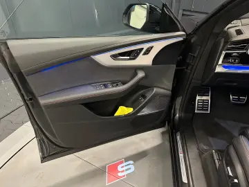 AUDI Q8 60 TFSI e quattro S-Line 23Zoll PANORAMA LASE