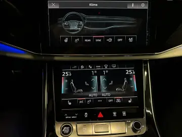 AUDI Q8 60 TFSI e quattro S-Line 23Zoll PANORAMA LASE