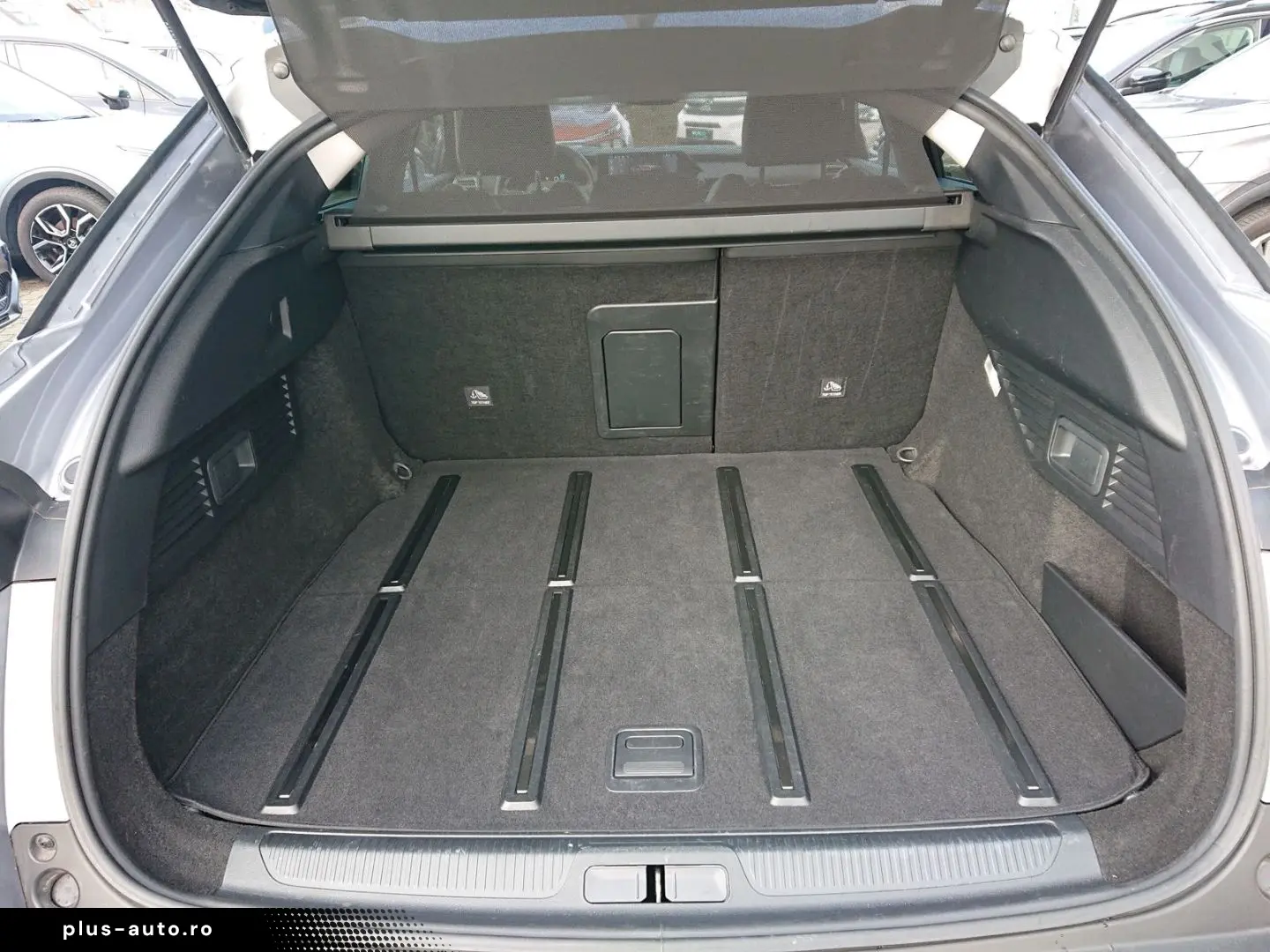 CITROEN C5X Hybrid 225 e-EAT8 FEEL PACK SHZ Drive-Assist