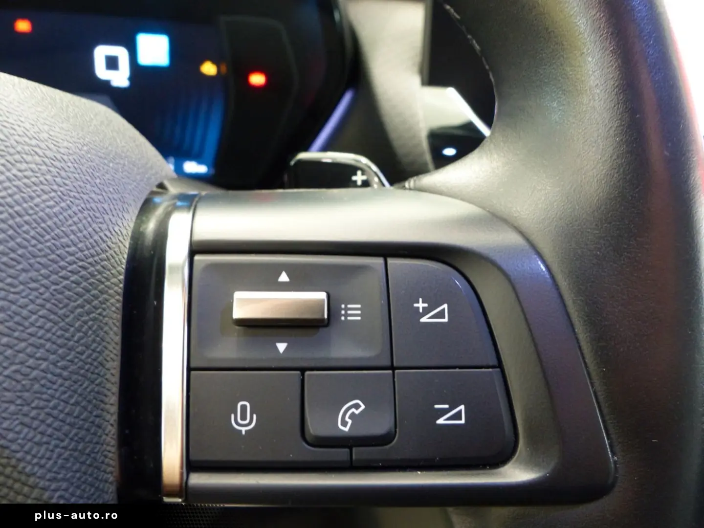 CITROEN C5X 1.2 PureTech 130 SHINE ACC LED Navi 2xKlima