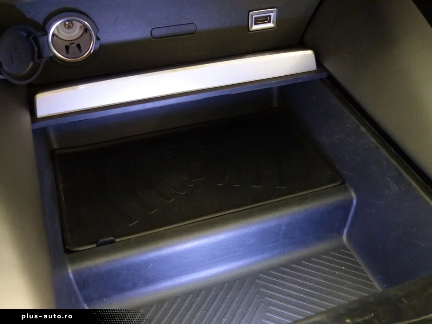 CITROEN C5X 1.2 PureTech 130 SHINE ACC LED Navi 2xKlima