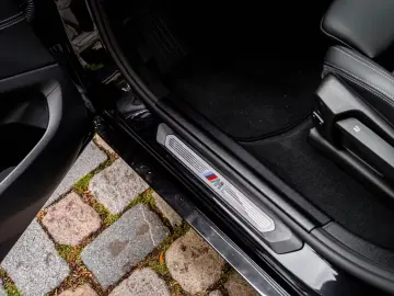 BMW X4 xDrive20d M Sport PANO KAMERA ALLBLACK 20ZOLL