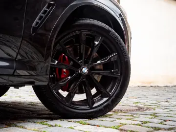 BMW X4 xDrive20d M Sport PANO KAMERA ALLBLACK 20ZOLL