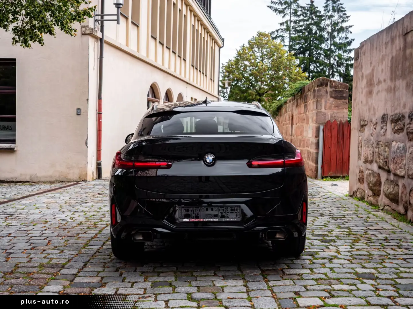 BMW X4 xDrive20d M Sport PANO KAMERA ALLBLACK 20ZOLL