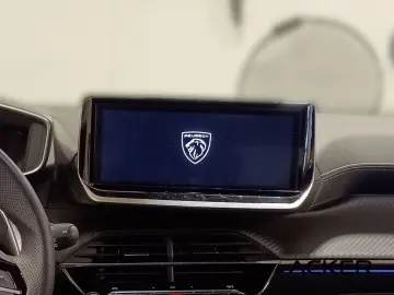 PEUGEOT 2008 Hybrid 145 GT AT. ACC Navi 360Kam -41%