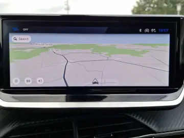 PEUGEOT 2008 Hybrid 145 GT e-DSC  LED Navi Kamera360 ACC