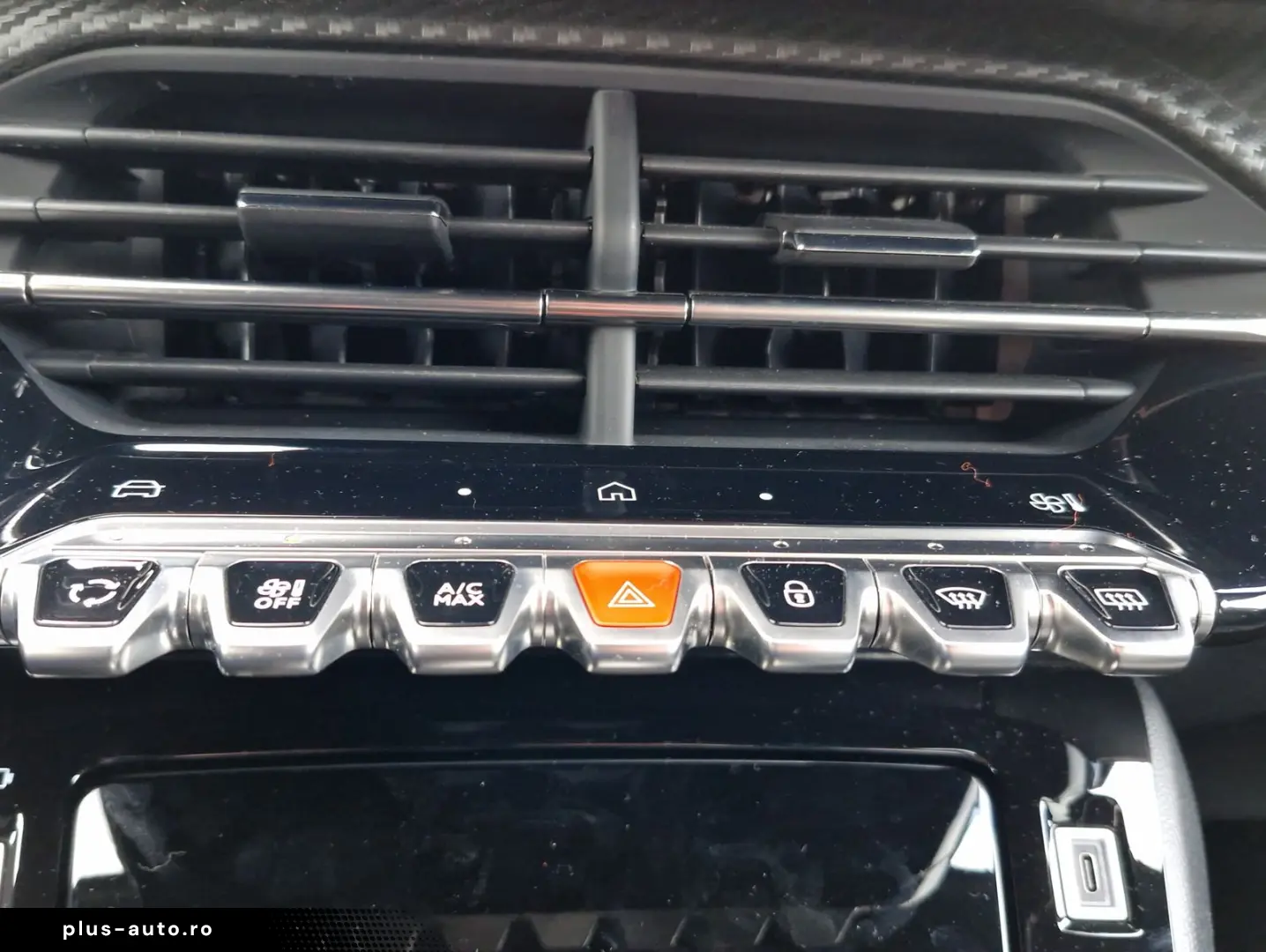 PEUGEOT 2008 Hybrid 145 GT e-DSC  LED Navi Kamera360 ACC