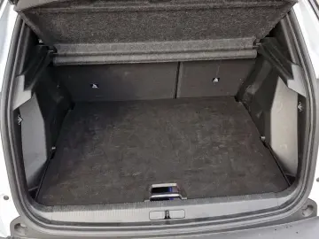 PEUGEOT 2008 Hybrid 145 GT e-DSC  LED Navi Kamera360 ACC