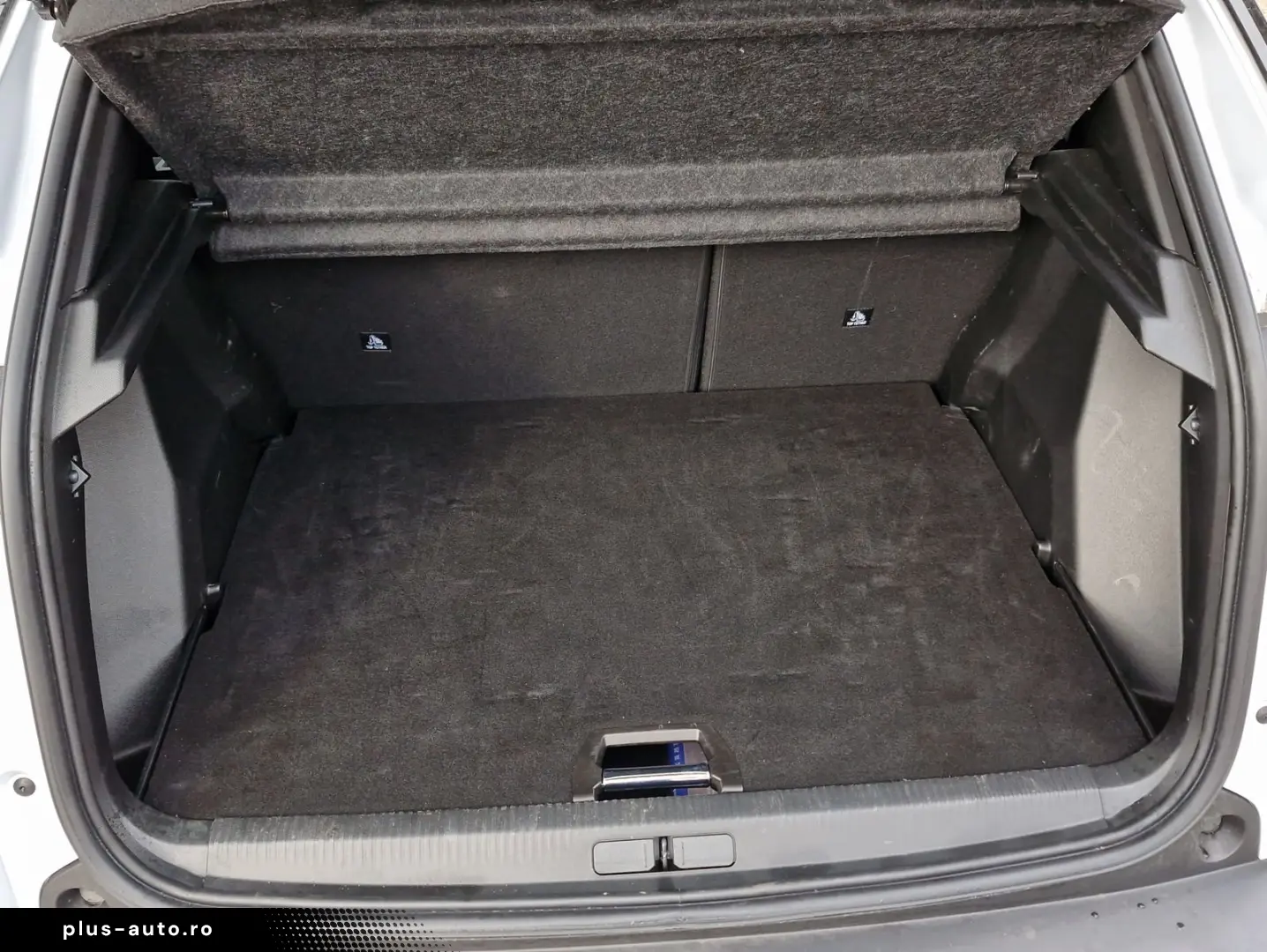 PEUGEOT 2008 Hybrid 145 GT e-DSC  LED Navi Kamera360 ACC