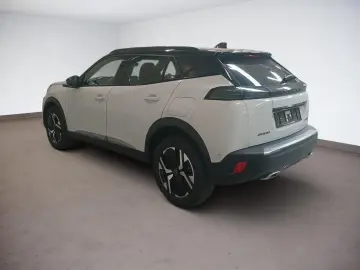 PEUGEOT 2008 Hybrid 145 GT Klima Navi Rückfahrkamera