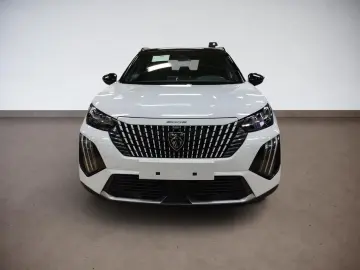 PEUGEOT Neuer 2008 GT HYBRID 145 e-DSC6  360 KAMERA