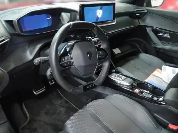 PEUGEOT Neuer 2008 GT HYBRID 145 e-DSC6  360 KAMERA