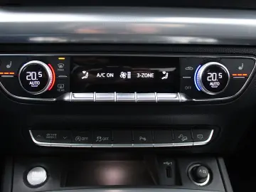 Audi Q5 40 TDI Quattro S tronic MHEV Advanced