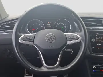 VW Tiguan 1.5 TSI 150 PS DSG ACC NAVI LED