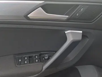 VW Tiguan 1.5 TSI 150 PS DSG ACC NAVI LED