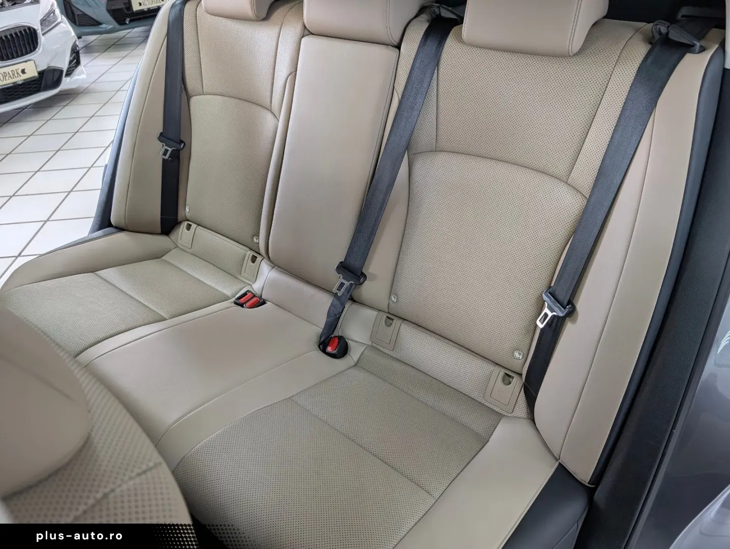 LEXUS ES 300H ACC Leder ESD Kamera 8-FACH