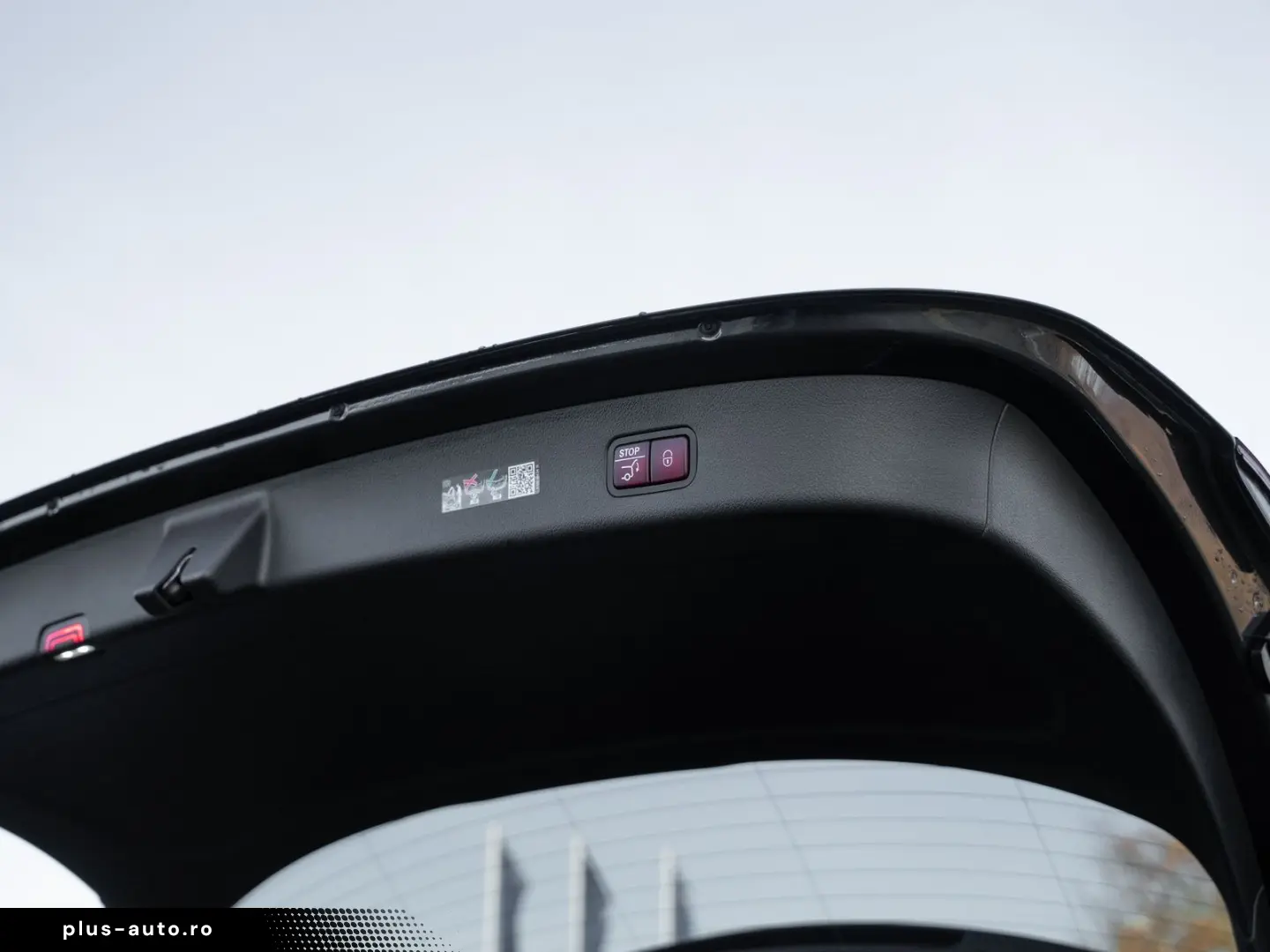 MERCEDES-BENZ GLC 300 d AMG Line 4Matic