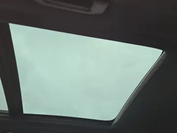 VOLVO XC60 B5 Plus Black Edition AWD Pano 360  H&K