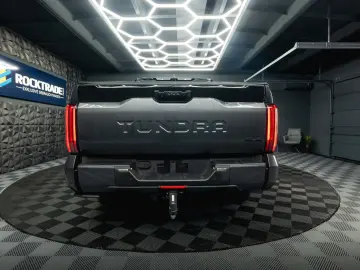 TOYOTA Tundra PLATINUM 3.4L V6 4x4