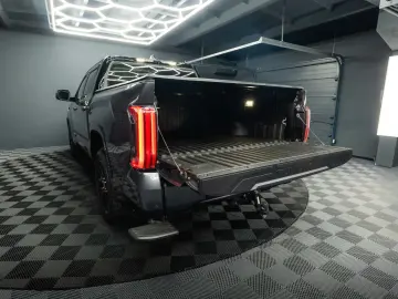 TOYOTA Tundra PLATINUM 3.4L V6 4x4