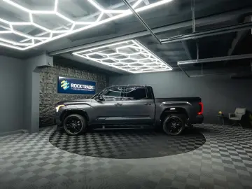 TOYOTA Tundra PLATINUM 3.4L V6 4x4