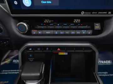 TOYOTA Tundra PLATINUM 3.4L V6 4x4