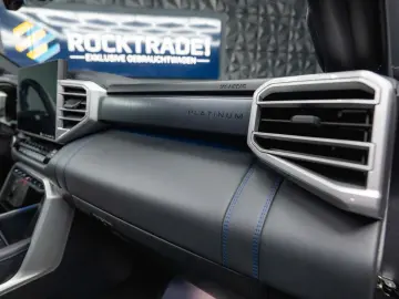 TOYOTA Tundra PLATINUM 3.4L V6 4x4