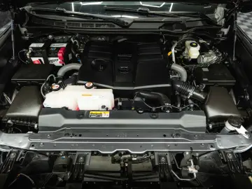 TOYOTA Tundra PLATINUM 3.4L V6 4x4