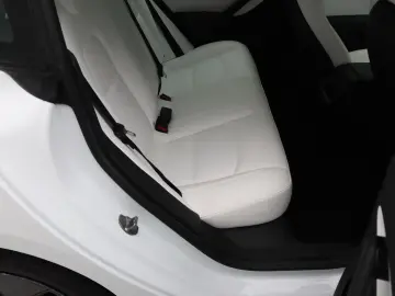 TESLA Model 3 Standard RWD Plus 93% SoH [ Weiß LEDER L