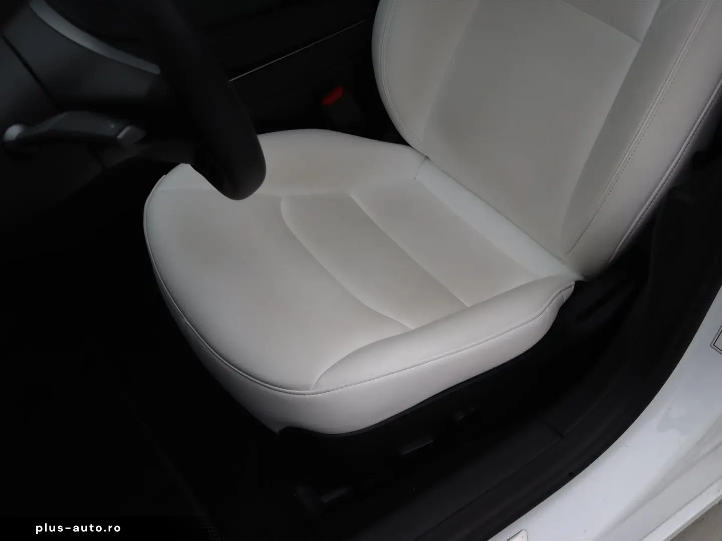 TESLA Model 3 Standard RWD Plus 93% SoH [ Weiß LEDER L