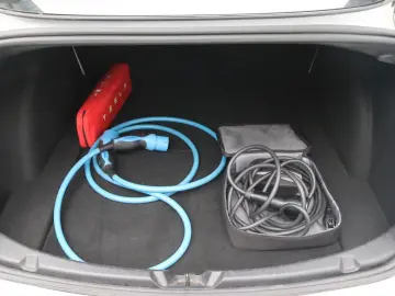 TESLA Model 3 Standard RWD Plus 93% SoH [ Weiß LEDER L