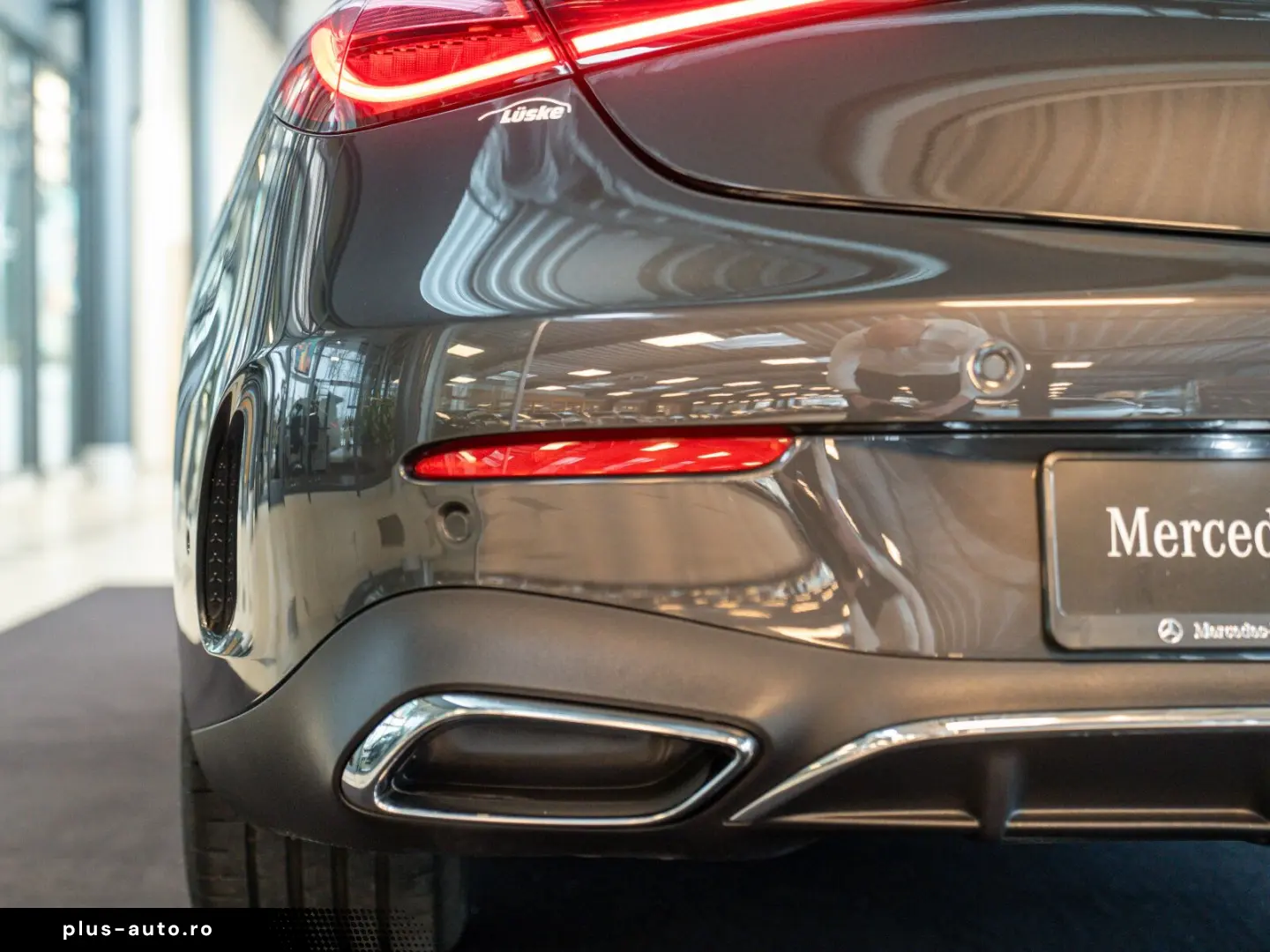 MERCEDES-BENZ CLE 220 d Coupé AMG Line powerrot Pano&hellip;