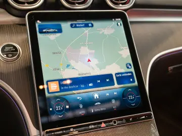 MERCEDES-BENZ CLE 220 d Coupé AMG Line powerrot Pano&hellip;