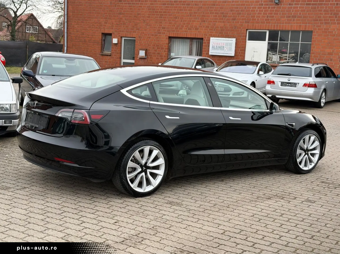 TESLA Model 3 Standard Plus 1.Hand AHK Leder Weiß