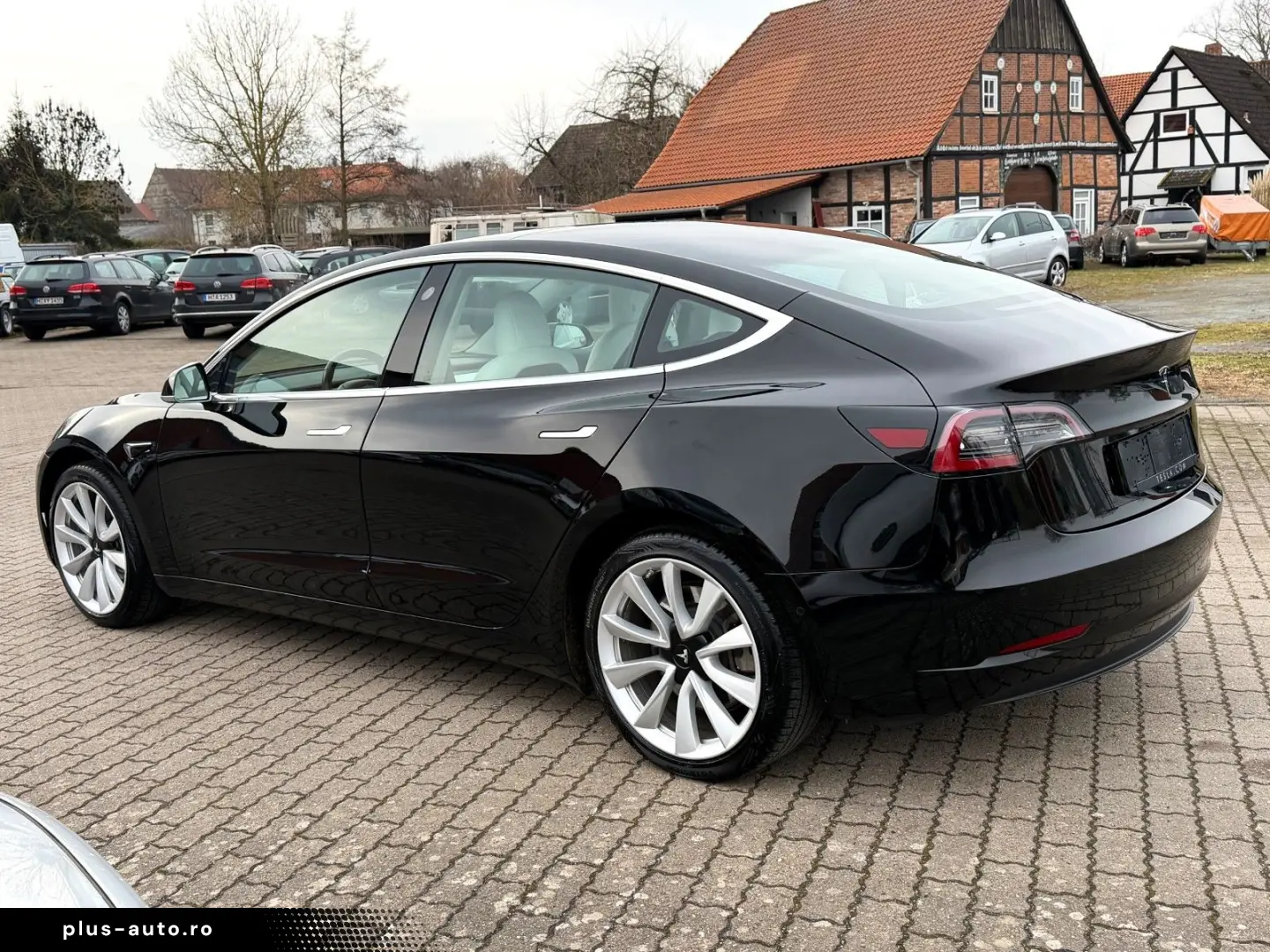 TESLA Model 3 Standard Plus 1.Hand AHK Leder Weiß
