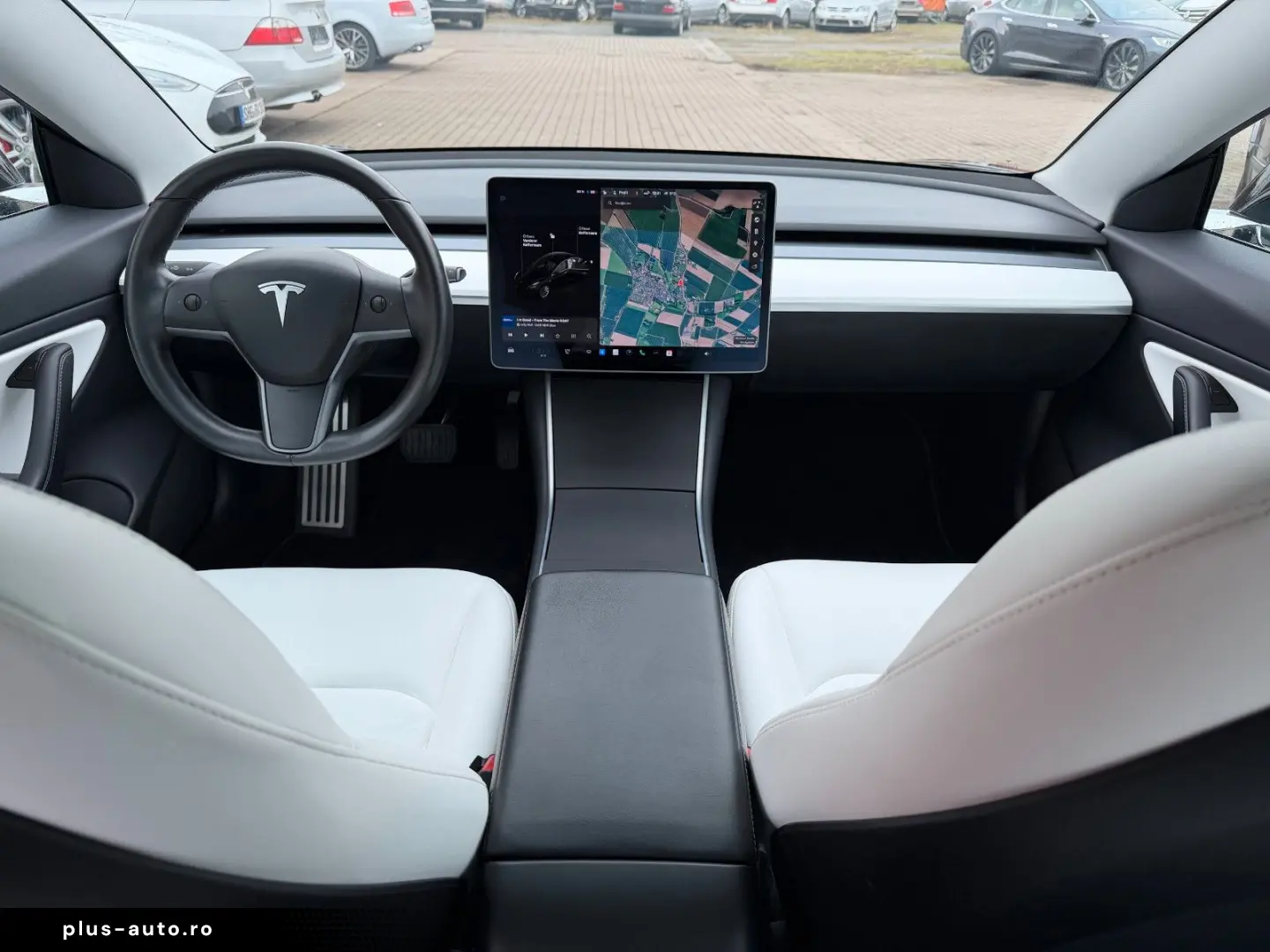 TESLA Model 3 Standard Plus 1.Hand AHK Leder Weiß