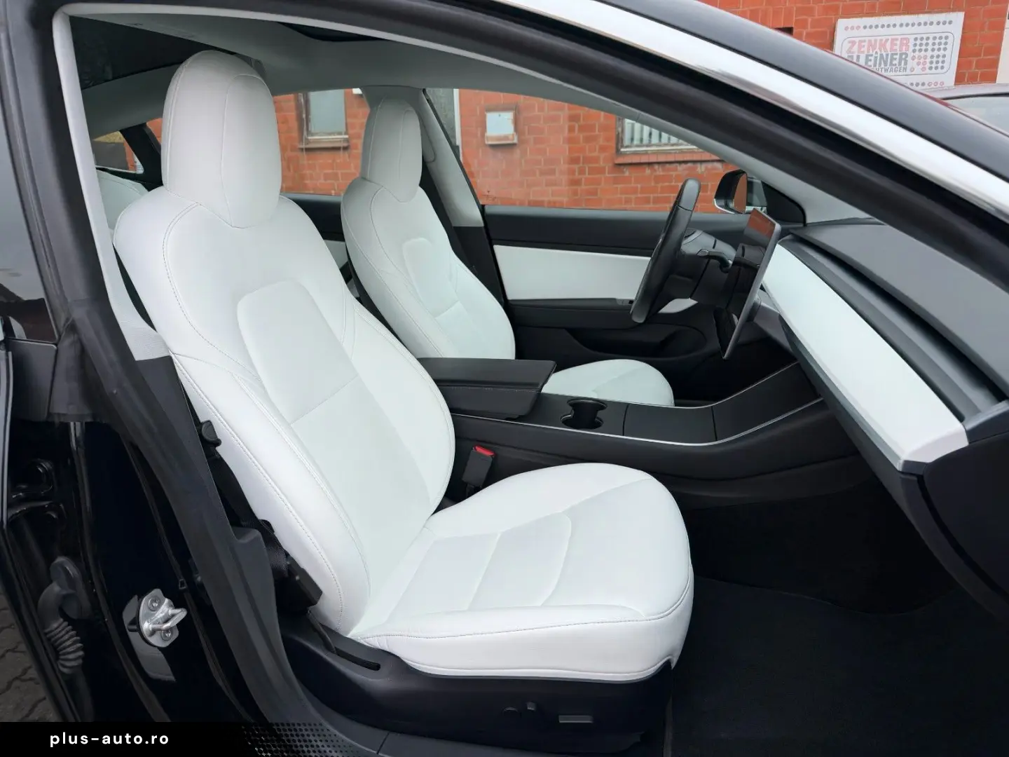 TESLA Model 3 Standard Plus 1.Hand AHK Leder Weiß