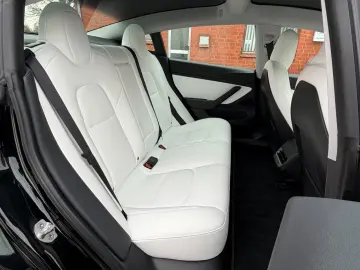 TESLA Model 3 Standard Plus 1.Hand AHK Leder Weiß