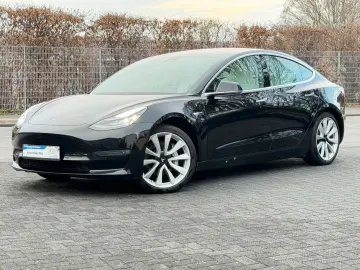 TESLA Model 3 Long Range Dual AWD 75 KW Pano-LED-360