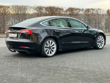 TESLA Model 3 Long Range Dual AWD 75 KW Pano-LED-360