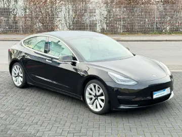 TESLA Model 3 Long Range Dual AWD 75 KW Pano-LED-360