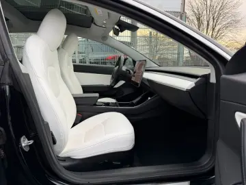 TESLA Model 3 Long Range Dual AWD 75 KW Pano-LED-360