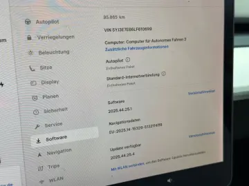 TESLA Model 3 Long Range Dual AWD 75 KW Pano-LED-360