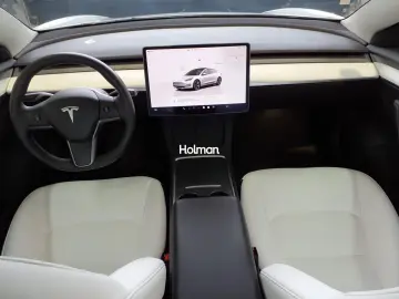 TESLA Model 3 Long Range 77 kWh Dual Motor A.Pilot Pr.