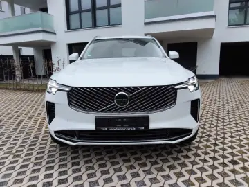 VOLVO XC 90 Core AWD 360 Kamera NAVI Mildhybrid 7Sitze