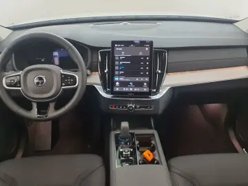 VOLVO XC 90 Core AWD 360 Kamera NAVI Mildhybrid 7Sitze